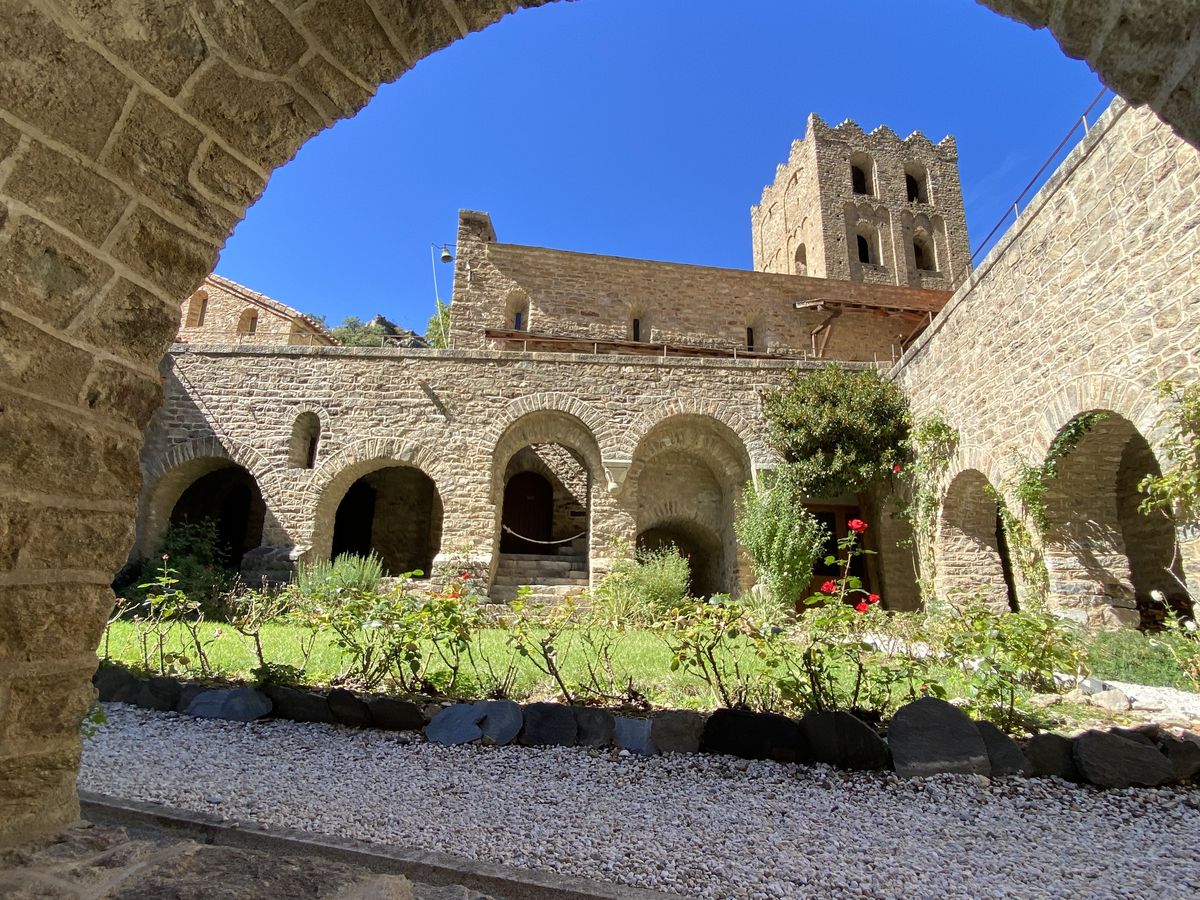 Abbaye St Martin du Canigou