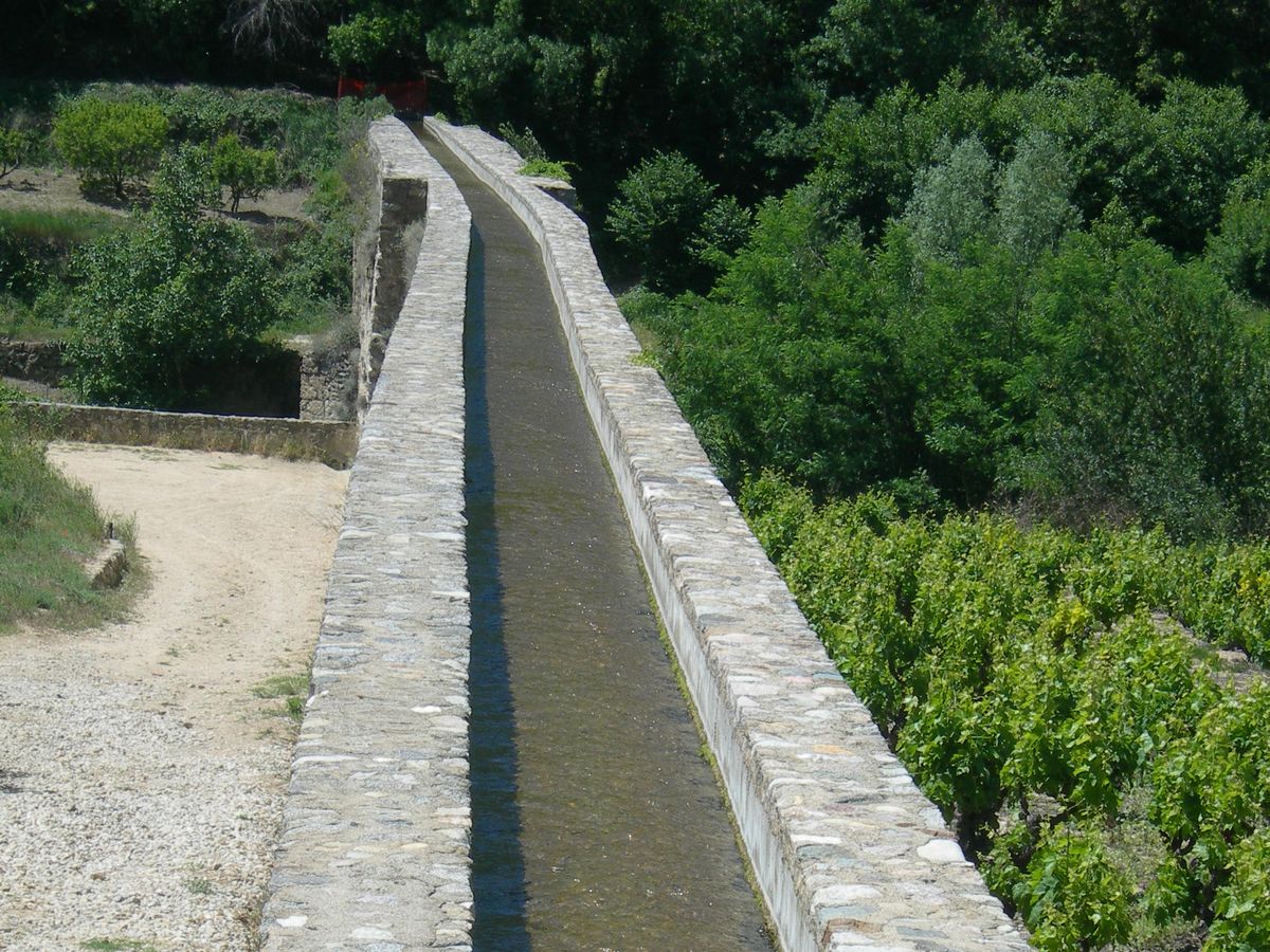 Aqueduc d'Ansignan