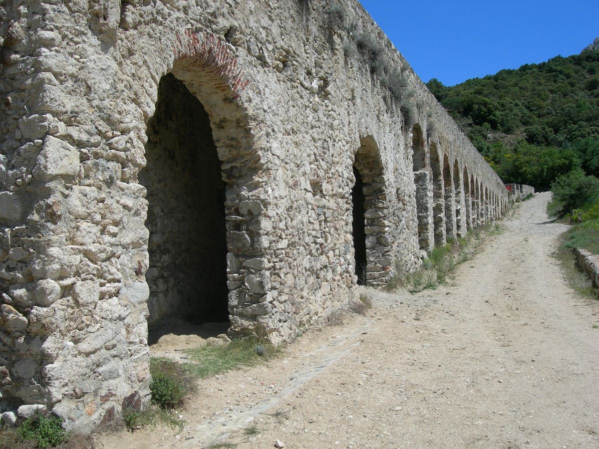 Aqueduc d'Ansignan