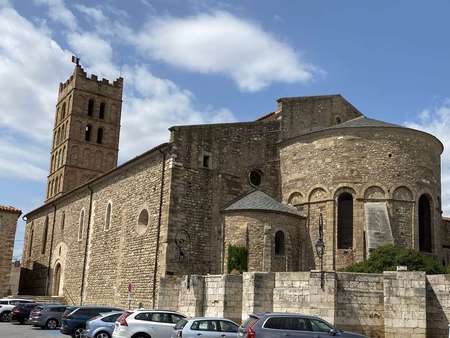 La cathédrale Sainte-Eulalie et Sainte-Julie