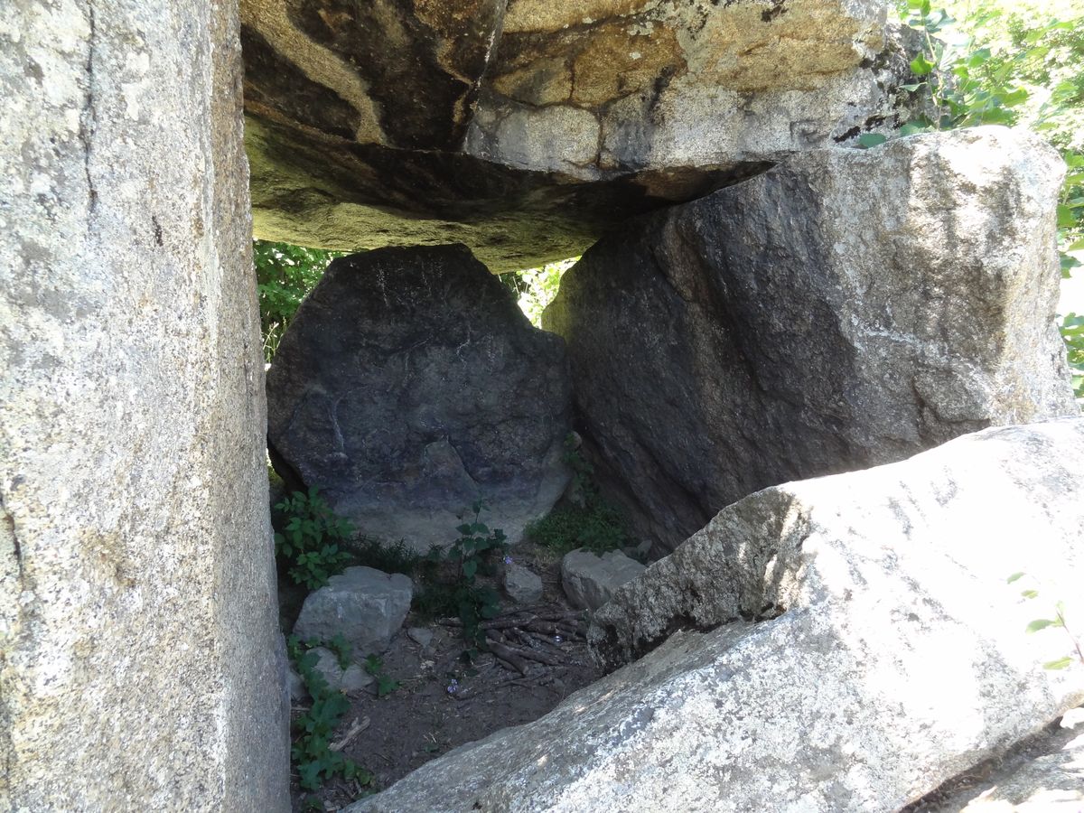 Dolmen de Brangoly