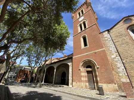 L'église St Jacques de Perpignan, une église du XIIIe siècle siège de la confrérie de la Sanch.