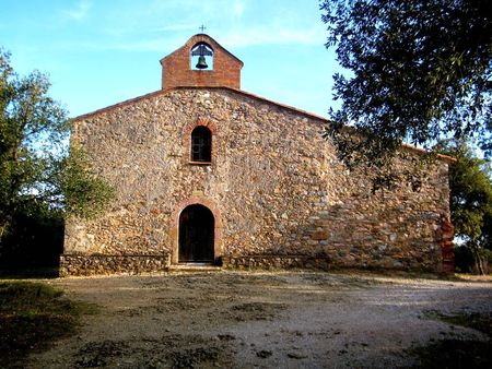 L'ermitage Notre Dame del Coll, au Nord de Calmeilles.