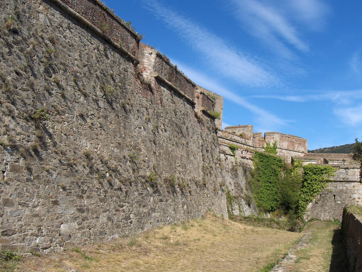 Fort de Bellegarde