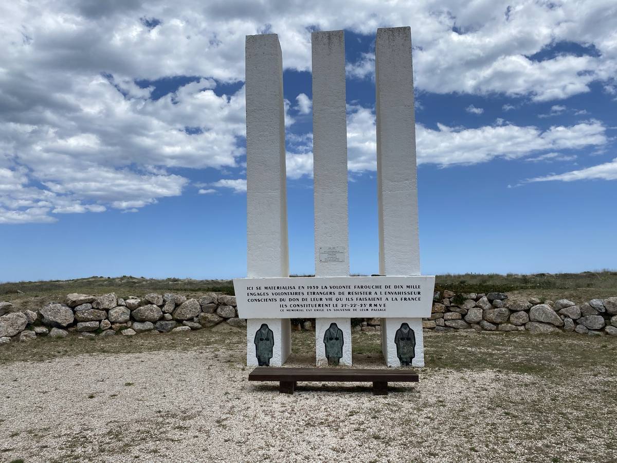 Monument aux engagés volontaires