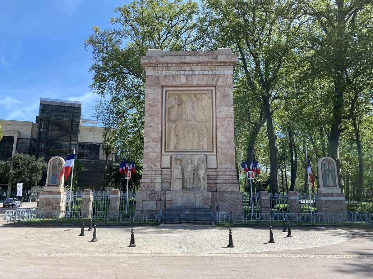 Monument aux morts