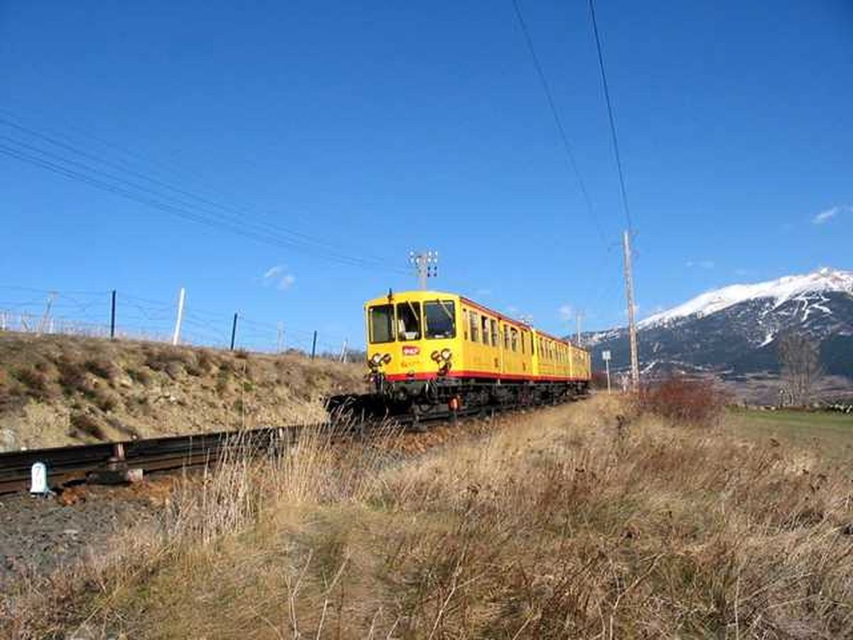 Train jaune