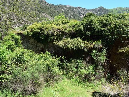 Le Mas del Llech, sur le territoire d'Estoher