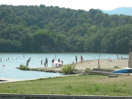 La station balnéaire de la plage des Escoumes, à Vinça