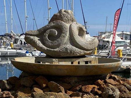 La fontaine marine du port