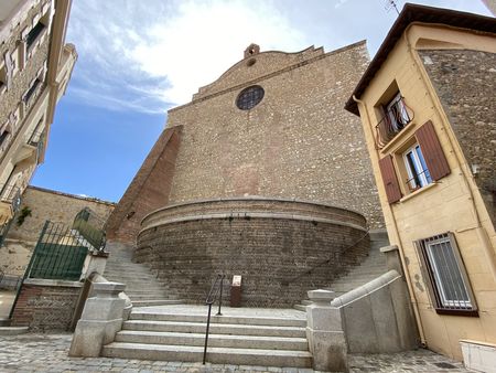 L'église Notre-Dame-de-la-Victoire de Thuir.