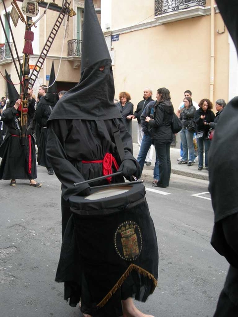 Pénitents à la procession de la Sanch